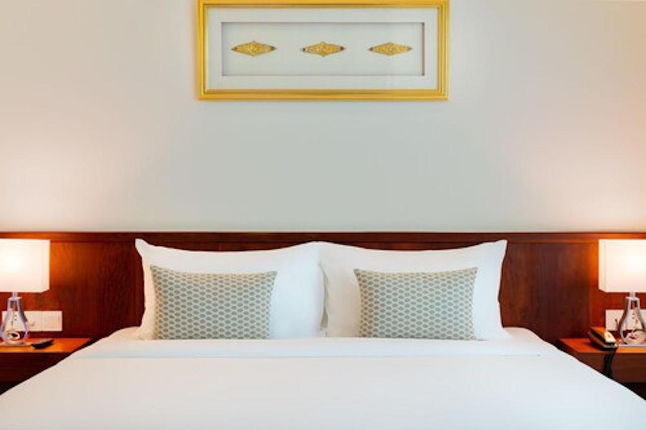 Blanc Smith Hotel